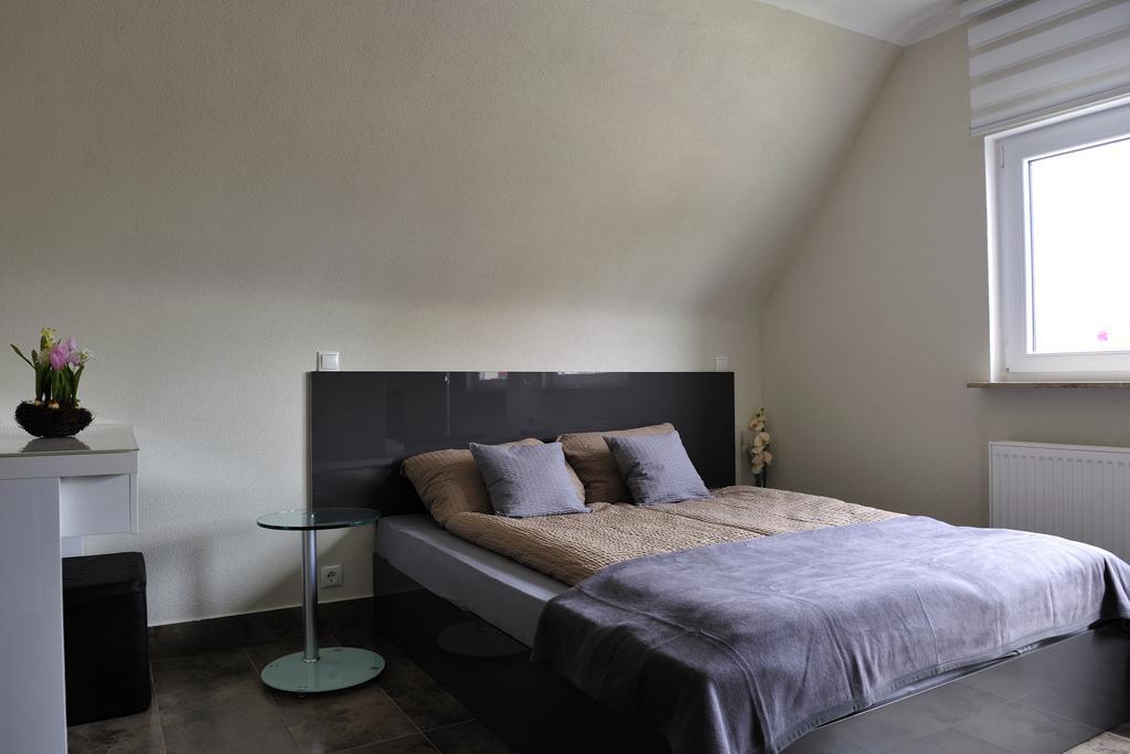 Ferienzimmer Ellisee, Kontaktloser Check-In FDH الغرفة الصورة